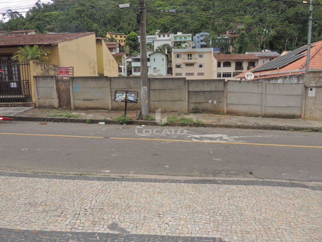 Terreno com 420 m² venda no Vale do Ipê