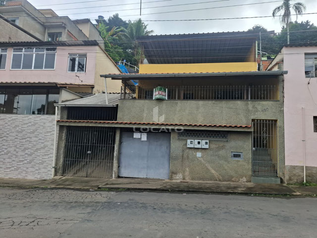 CASA 2 QUARTOS NO BAIRRO JK