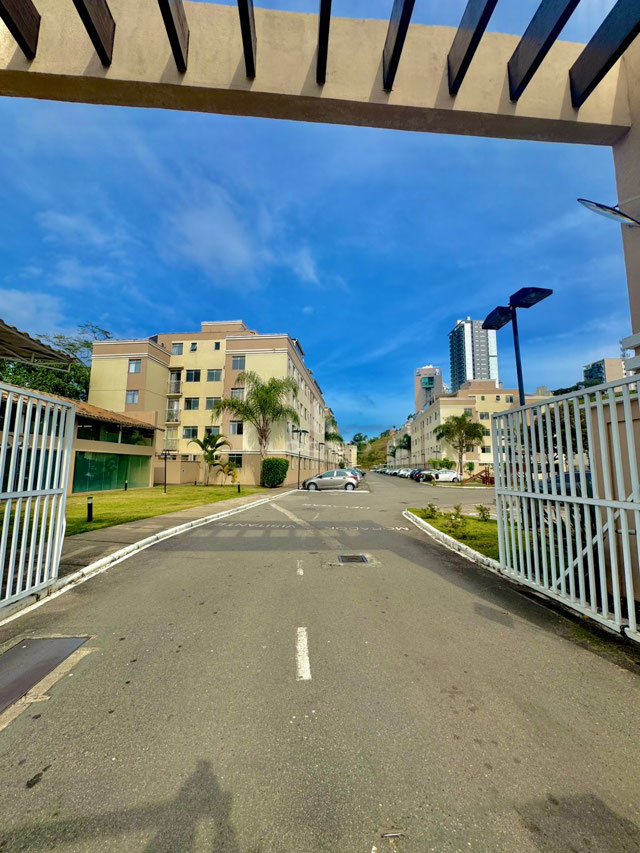 Apartamento Térreo de 3/4 com suíte em condomínio