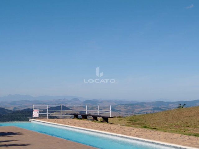Condomínio Estrada Real terreno 1.800 m²