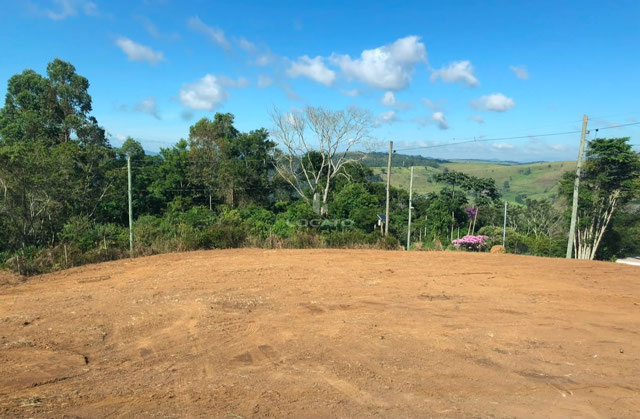 Condomínio Estrada Real, plano 2.350 m2