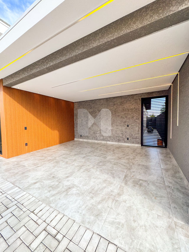 Garagem coberta para 2 veículos