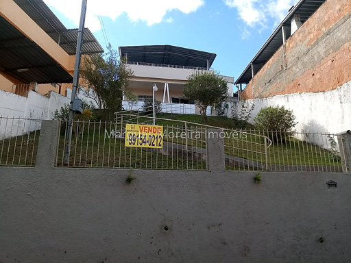 Casa com 2 quartos para venda no bairro Bandeirantes em Juiz de Fora, MG