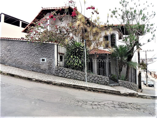 Casa com 3 quartos para venda no bairro Bairu em Juiz de Fora, MG
