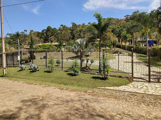 Casa com 4 quartos para venda no bairro villagio da Serra em Juiz de Fora, MG