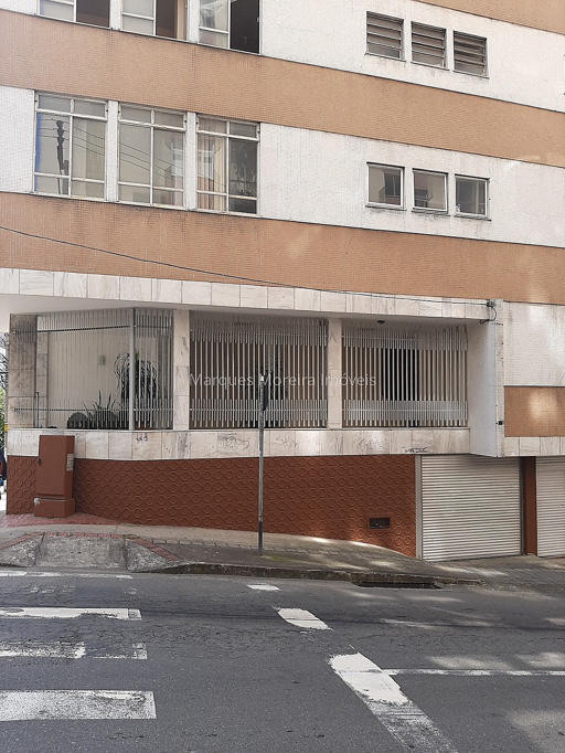 FACHADA LATERAL