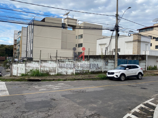 Terreno Espetacular à Venda no Bairro Cascatinha