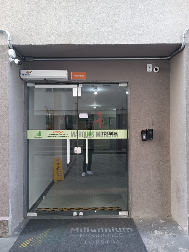 ENTRADA TORRE 4