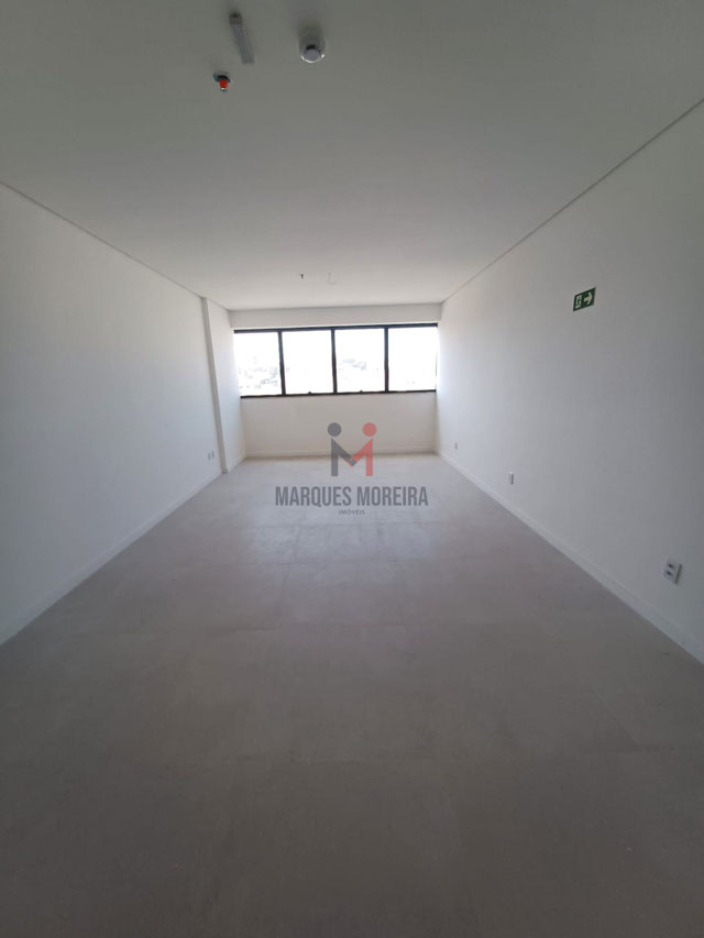 Sala a partir banheiro