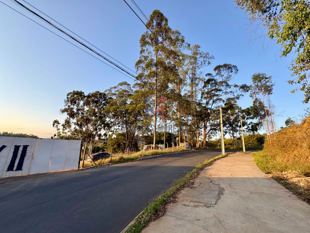 Acesso ao terreno