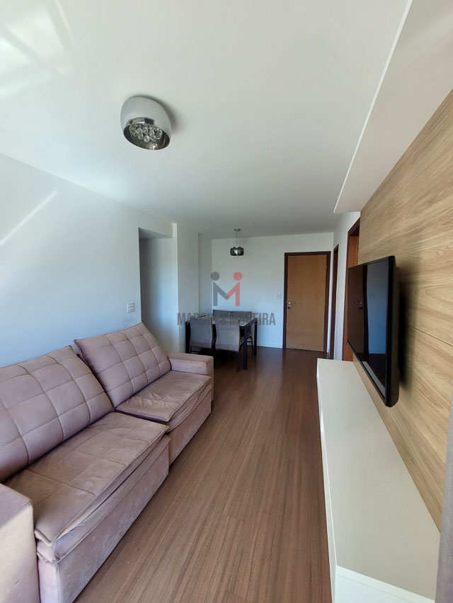 SALA 2 AMBIENTES COM VARANDA