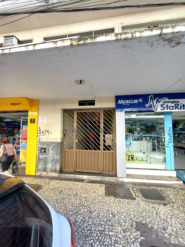 Entrada do prédio