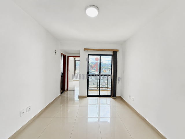 Sala Com Varanda