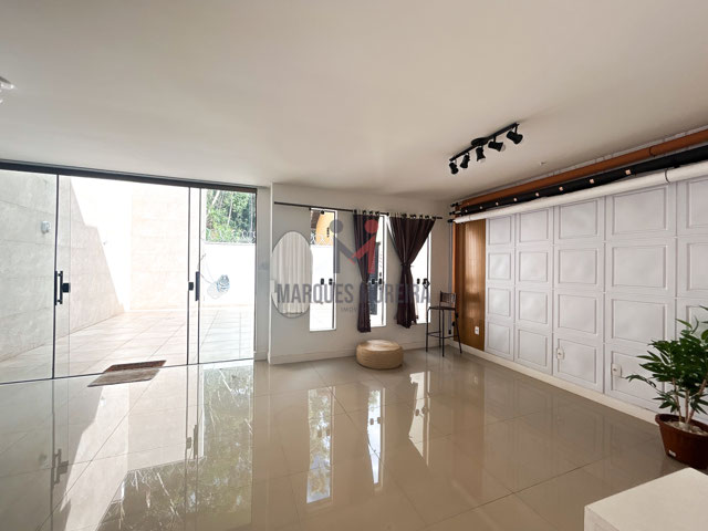 sala