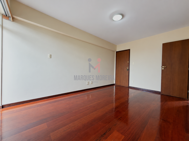 Sala com Varanda