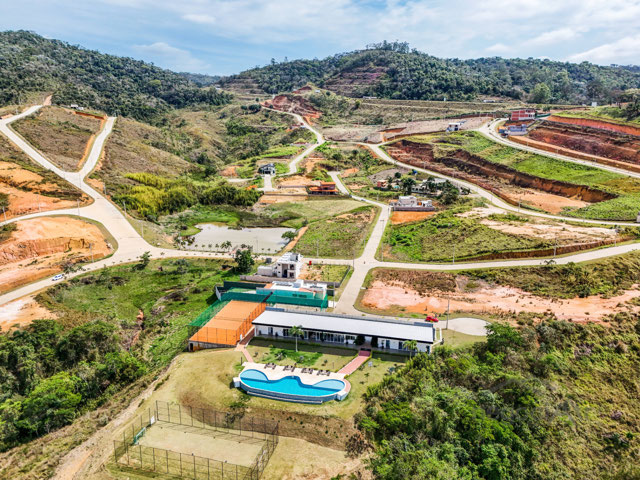 Lote com Vista Privilegiada em Condomínio Fechado – Salvaterra | Juiz de Fora