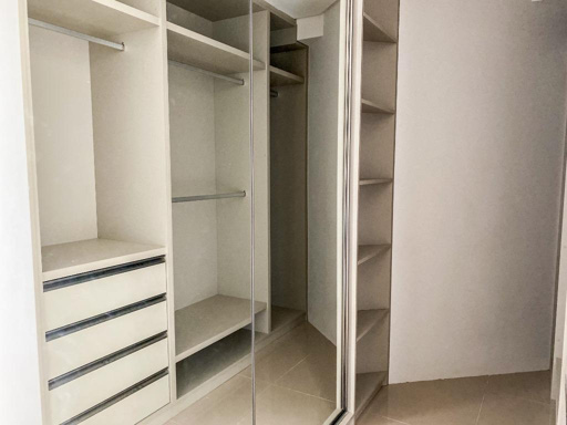 Apartamento beira mar mobiliado boa viagem à venda