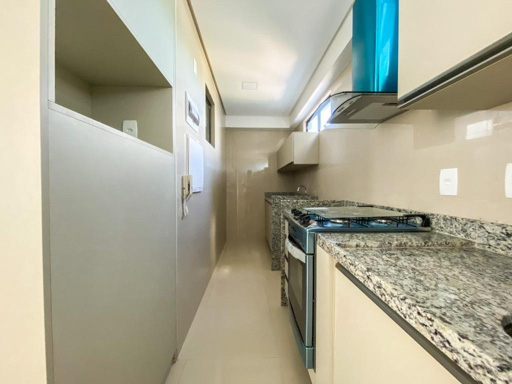 Apartamento beira mar mobiliado boa viagem à venda