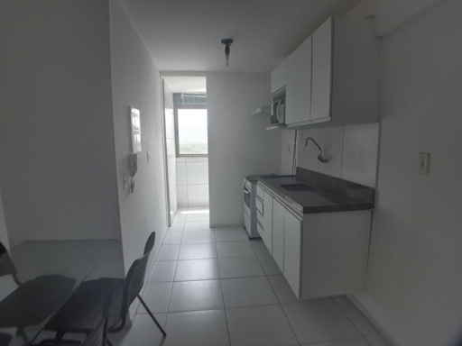Apartamento com 2 quartos mobiliado para alugar