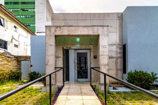 Casa comercial à venda na Ilha do Leite