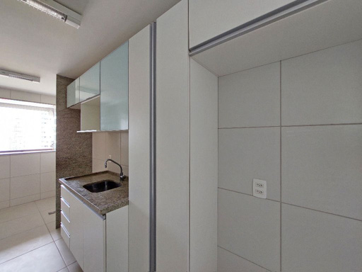 Apartamento com 3 dormitórios para alugar em Boa Viagem Recife-PE