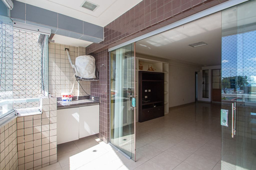 Apartamento para vender com 4 quartos em Boa Viagem