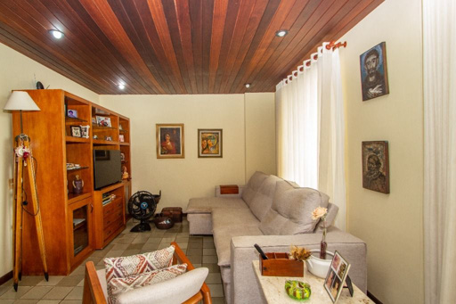 Apartamento beira mar Candeias à venda