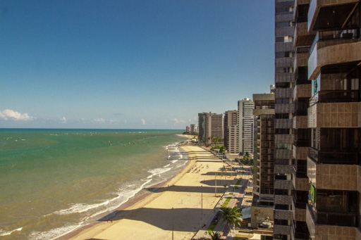 Apartamento beira mar Piedade à venda