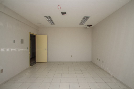 Sala comercial para alugar no Pina