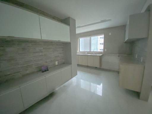 Apartamento com 4 dormitórios para alugar Pina