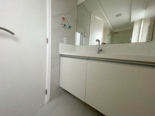 Apartamento com 4 dormitórios para alugar Pina