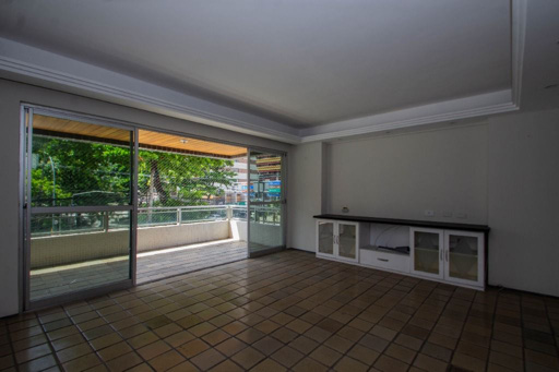 Apartamento 4 quartos na Avenida Domingos Ferreira para alugar