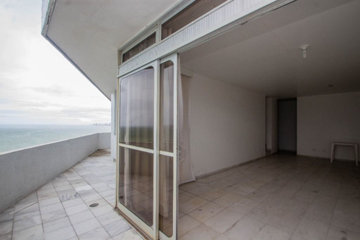 Cobertura duplex com vista mar para vender