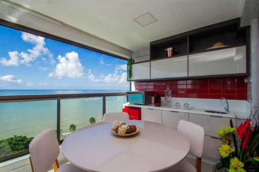 Apartamento 3 quartos na beira mar de Candeias