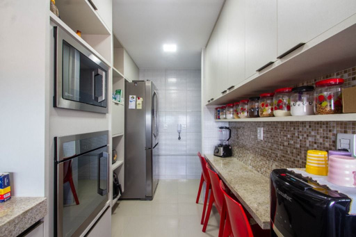 Apartamento 3 quartos na beira mar de Candeias