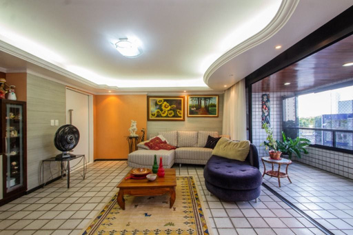 Apartamento com 3 quartos em Boa Viagem à venda