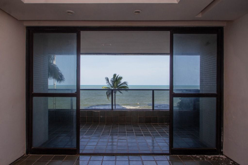 Apartamento com 4 quartos para vender a beira mar