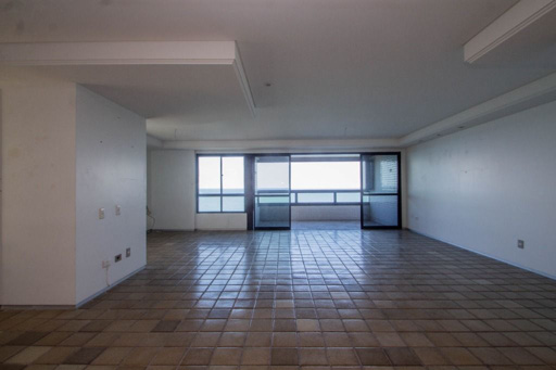 Apartamento a beira mar de Piedade. à venda