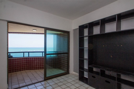 Apartamento vista do mar em Candeias à venda