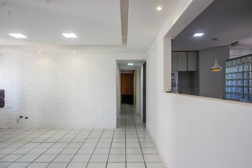 Apartamento para alugar em Piedade com Vista Mar