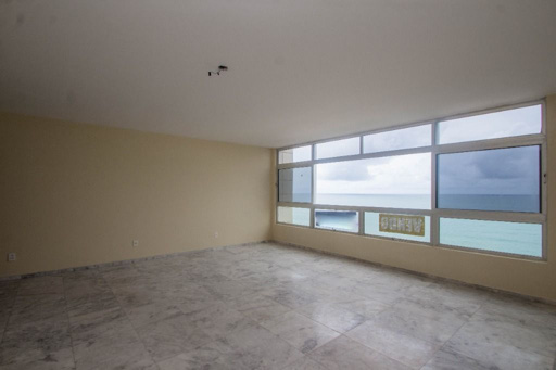 apartamento á venda com 04 quarto na avenida Boa Viagem.