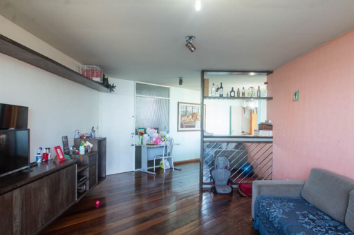 Apartamento com varanda vista do mar em Piedade à venda