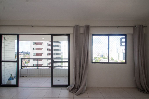 Apartamento com 03 quartos para locação