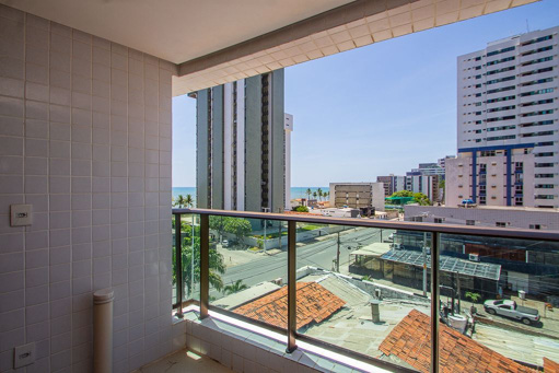 Apartamento à venda com 3 quartos em Candeias