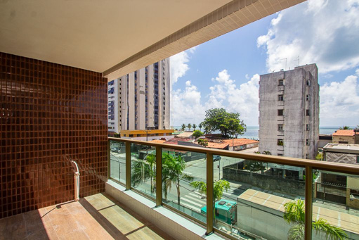 Apartamento à venda com 3 quartos em Candeias 