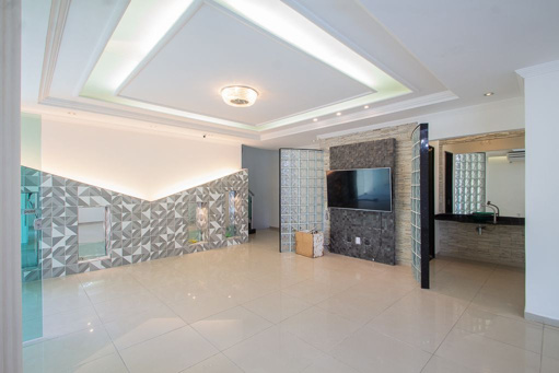 Casa comercial para alugar em Candeias
