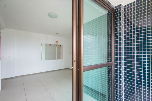 Apartamento com Varanda para Locação em Boa Viagem 