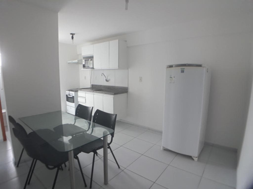 Apartamento mobiliado com 2 quartos para alugar