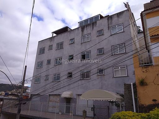Que tal morar em uma ótima cobertura no Manoel Honório?