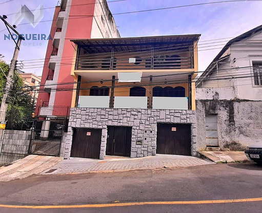 Casa com 6 quartos para venda no bairro Centro em Juiz de Fora, MG
